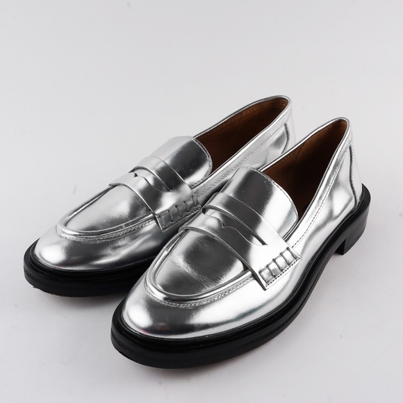 MADEWELL Size 7.5 The Vernon Loafer in Silver Mirror - Picture 4 of 7